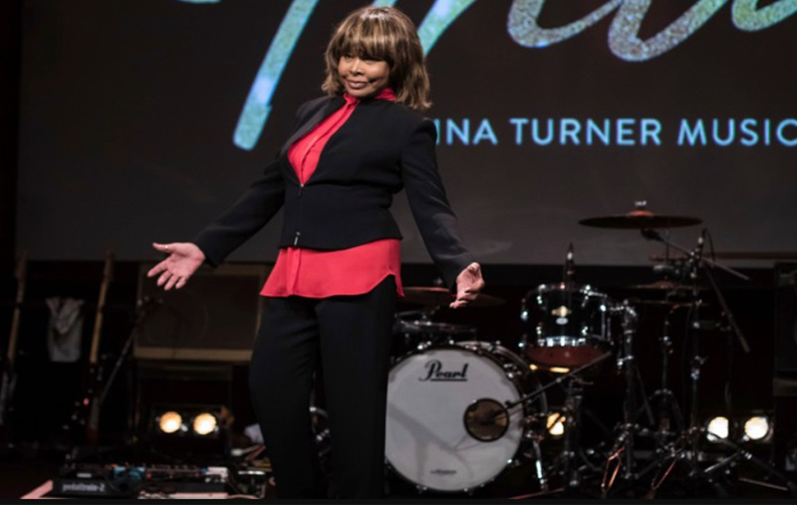 ‘Rock’n Roll Kraliçesi’ Tina Turner hayatını kaybetti