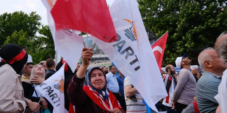 Erdoğan mitinginde Kahramanmaraşlılar : “Reisi desteklemek için geldik’’