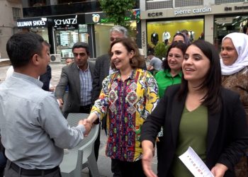 32 Yıl Sonra Babasının İzinde Meclis Yolunda