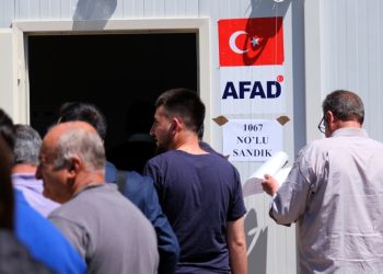 Erdoğan ve AK Parti deprem bölgesinde üstünlüğünü korudu