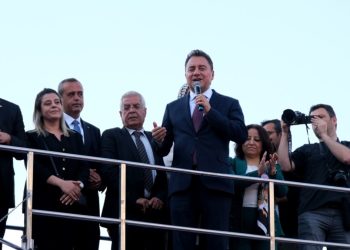 Babacan: “Hükümet Sabah Akşam Halka Korku Pompalıyor’’