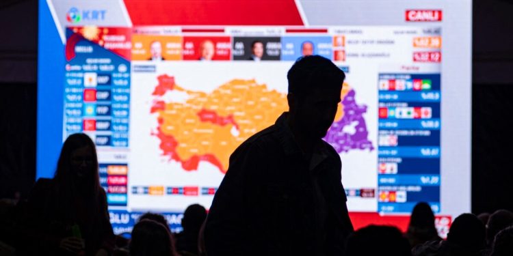 HÜDA PAR Genel Başkanı ve Erbakan Meclis’te