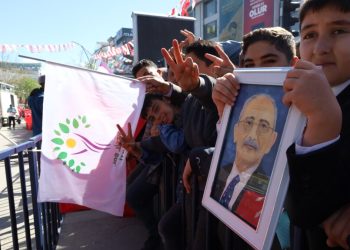 Cumhurbaşkanlığı seçimi ikinci tura kalırsa Kürt seçmenlerin oyları nasıl dağılır?