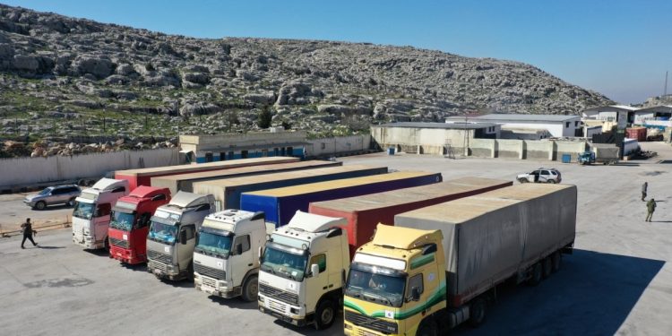 Suriye Türkiye ile iki sınır kapısının 3 ay daha açık kalmasını kabul etti
