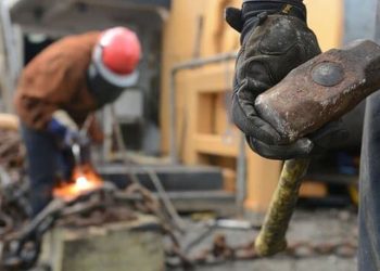 Kamu işçilerinin zam oranı bugün açıklanacak