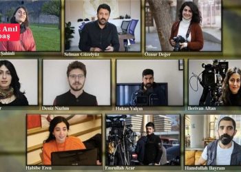 11 gazetecinin davası başladı: 'Burada olmamın sebebi üç kimliğimdir'