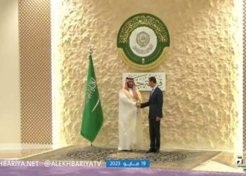 12 yıl sonra Esad Arap Birliği Zirvesi'nde konuştu: Arap ülkelerinin iç işlerini kendilerinin yeniden düzenlemesi için tarihi fırsat