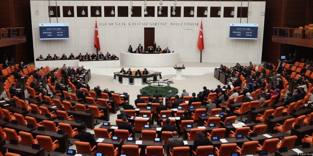 16 bakan milletvekili seçilerek Meclis’e girdi