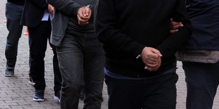 23 ilde IŞİD üyelerine operasyon: 74 şüpheli gözaltına alındı