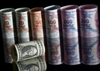 Reuters: “AK Parti’de ekonomi politikasıyla ilgili görüş ayrılıkları var”