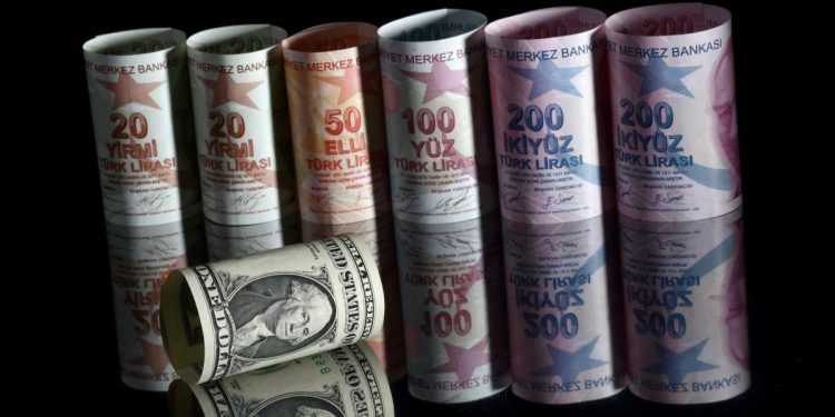 Reuters: “AK Parti’de ekonomi politikasıyla ilgili görüş ayrılıkları var”