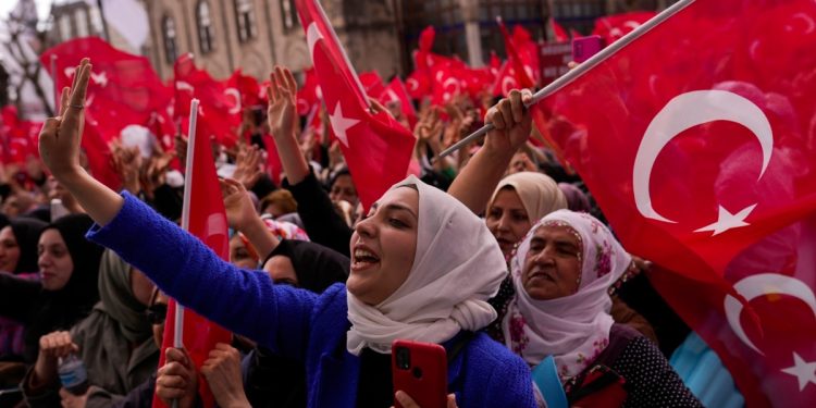 Marsilya Seçim Bürosundaki Olayları Partililer Anlattı