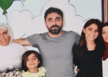 Cezaevinde darp edilen dengbêj Axin Biro’nun suç duyurusuna takipsizlik