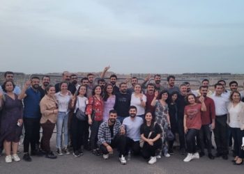 Tahliye olan avukatlar cezaevinden çıktı: Geri adım atmayacağız