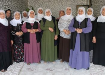 Êlih Barış Anneleri: Mexmûr büyük direniyor