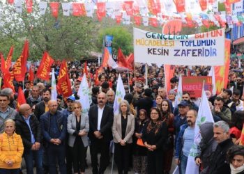 Dersim’de 1 Mayıs kutlaması: Birlikte değiştireceğiz