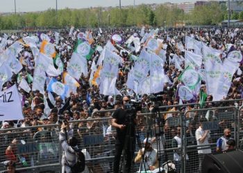 Yenikapı’dan haykırdılar: Bay bay tek adam