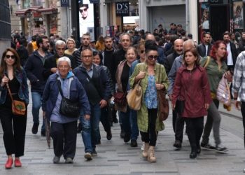 Galatasaray Meydanı’nda Cumartesi Anneleri’ne gözaltı