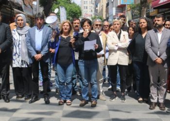 Yeşil Sol Parti’ye yönelik ırkçı saldırılar kınandı