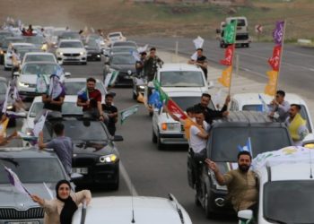 Botan ‘özgürlük konvoyu’nda renkli görüntüler