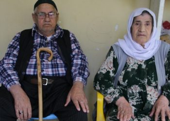 30 yıldır çocuklarının yolunu gözlüyorlar