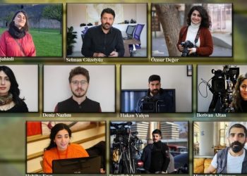 Gazetecilerin duruşması başladı