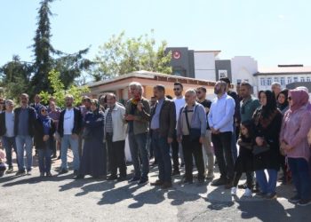 Eğitim Sen’den öğretmene şiddet protestosu