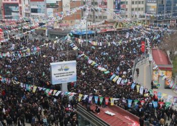 Wan’da final mitingi hazırlıkları tamamlandı
