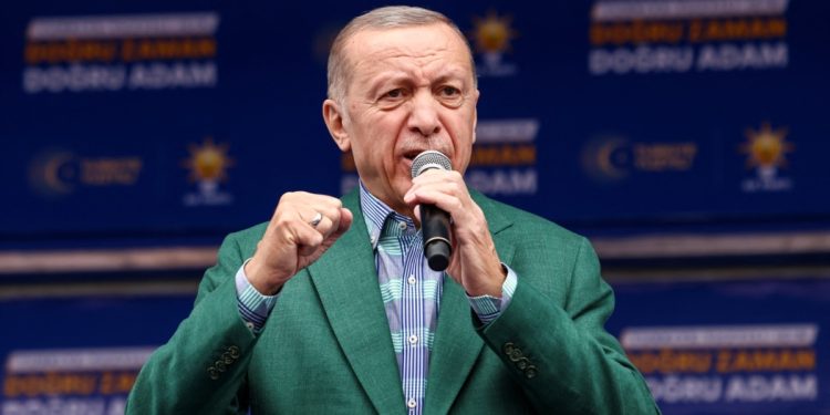 Erdoğan: “İkinci tura çıkacak bir insandan diktatör olur mu?”