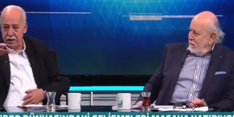 A Spor’da Hakan Şükür krizi: Canlı yayında sunucunun eli ayağı dolaştı