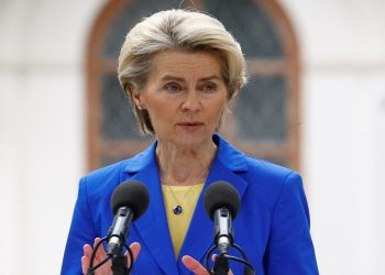 AB Komisyonu Başkanı:  İkinci turun ne getireceğini görmemiz lazım