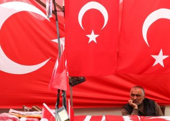 AFP: Türkiye yeniden milliyetçiliği benimsiyor
