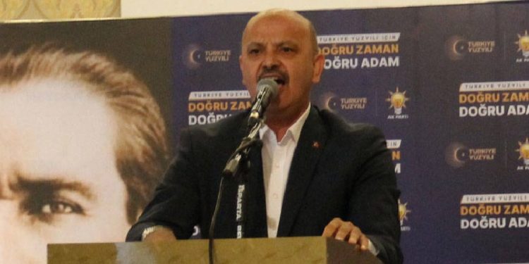 AKP milletvekili adayı Erdoğan’a muhalefet edenlere ‘kafir’ dedi, şiddet çağrısı yaptı