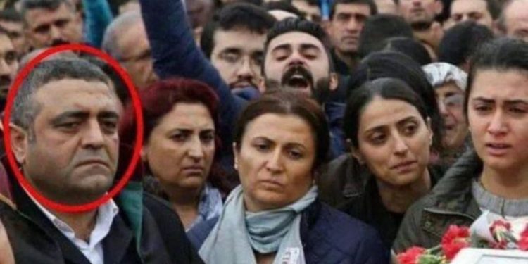 AKP sınır tanımıyor: CHP'li Tanrıkulu'nun Tahir Elçi'nin cenazesindeki fotoğrafı için 'PKK'li cenazesinde' dendi