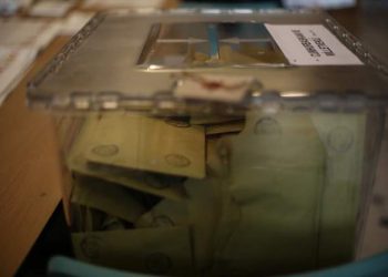 AKP Isparta İl Başkanı Serkan Keskin, merkez ilçe seçim kuruluna itirazlarından sonra yapılan düzeltmeler sonucu 14 Mayıs'taki seçimlerde partisinin kentteki milletvekili sayısının ikiye yükseldiğini açıkladı.