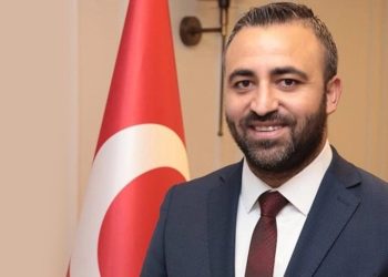 AKP'li il başkanından mitinge katılanlara hakaret: Sizin gibi haysiyetsizlere bu millet fırsat vermedi