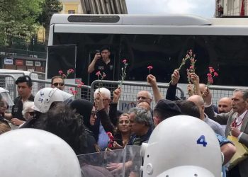 AYM kararı uygulanmıyor: Cumartesi Anneleri yine gözaltına alındı