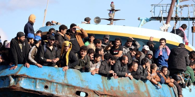 Akdeniz'de kaybolan yaklaşık 500 göçmene ulaşıldı: Libya'ya geri itildiler