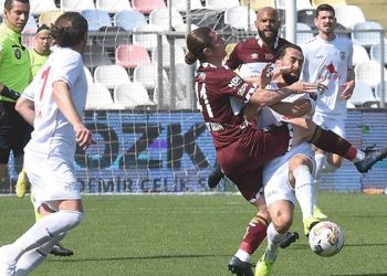 Ali Palabıyık kararı sonrası Bandırmaspor'dan "karşılaşma 81. dakikadan itibaren yeniden oynatılsın" talebi