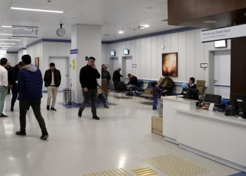 Alınamayan hastane randevuları parayla satılıyor