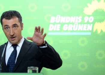 Almanya Tarım Bakanı Özdemir: Türkiye sağa kaydı