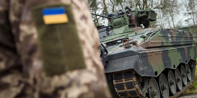 Almanya’dan Ukrayna’ya 2,7 milyar euroluk askeri yardım