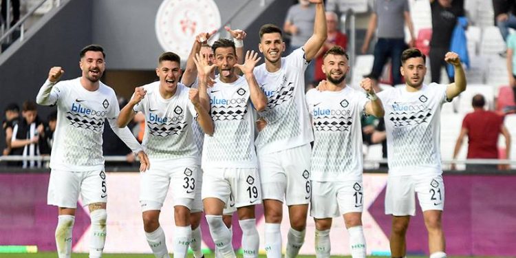 Altay, kötü başladığı sezonu alkışlarla kapadı