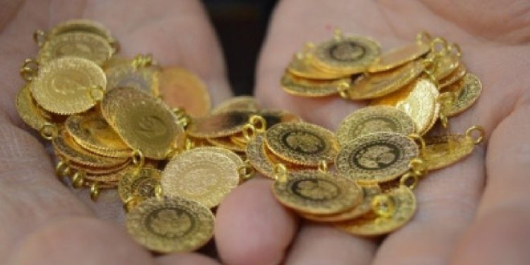 Altın haftaya yükselişle başladı