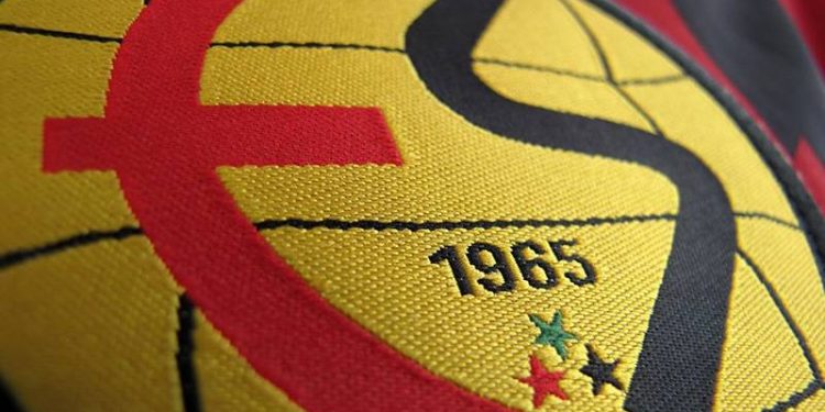TFF 3. Lig 1. Grup ekiplerinden, 58 yıllık geçmişe sahip Eskişehirspor sahasında Entegre Solar Elazığspor'a yenilerek 1965-1966 sezonundan bu yana bulunduğu profesyonel liglere veda etti.