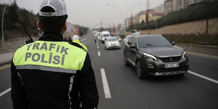 Ankara'da bugün bazı yollar trafiğe kapalı olacak
