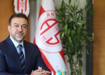 Antalyaspor Başkanı Sabri Gülel'den hakem tepkisi: Bugün bir katliam vardı