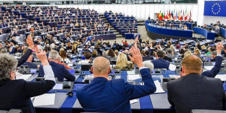 Avrupa Parlamentosu İstanbul Sözleşmesini onayladı