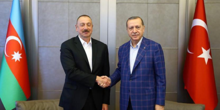 Azerbaycan Cumhurbaşkanı Aliyev'den Erdoğan'a tebrik
