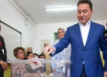 Babacan: Genel başkanlarla CHP Genel Merkezi'ne gideceğiz